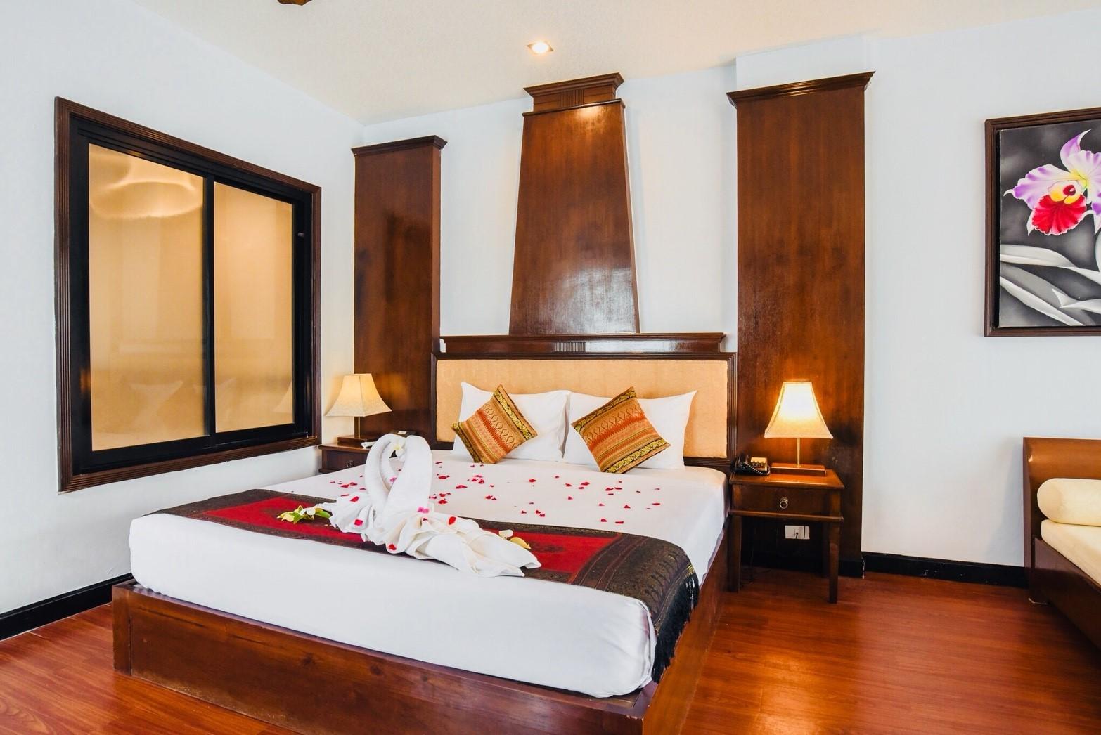 Ramada by Wyndham Aonang Krabi Hotel Bagian luar foto