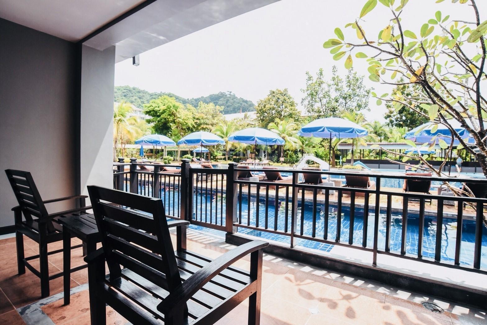 Ramada by Wyndham Aonang Krabi Hotel Bagian luar foto