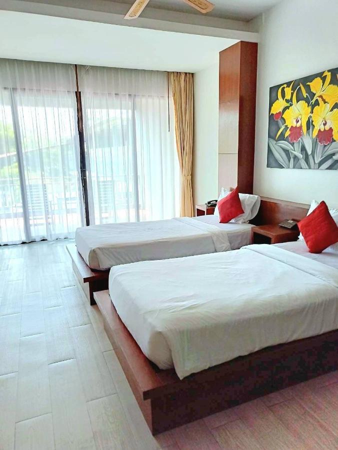 Ramada by Wyndham Aonang Krabi Hotel Bagian luar foto